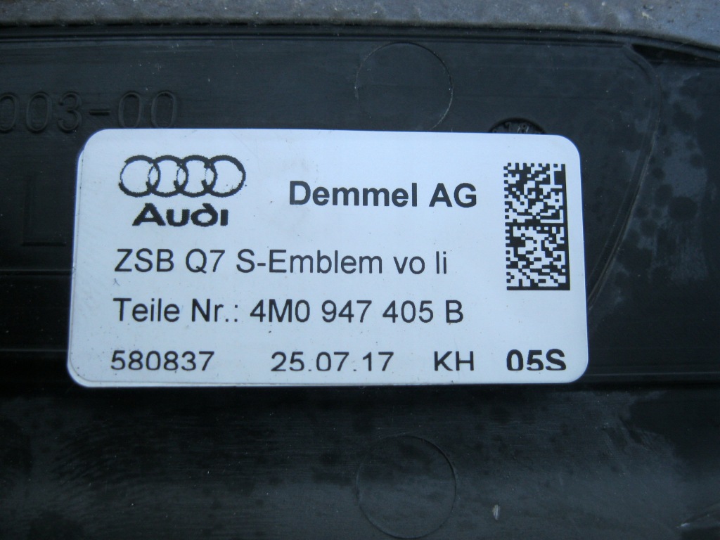 Молдинг левая порог порог led audi q7 2 s-line Оригинал