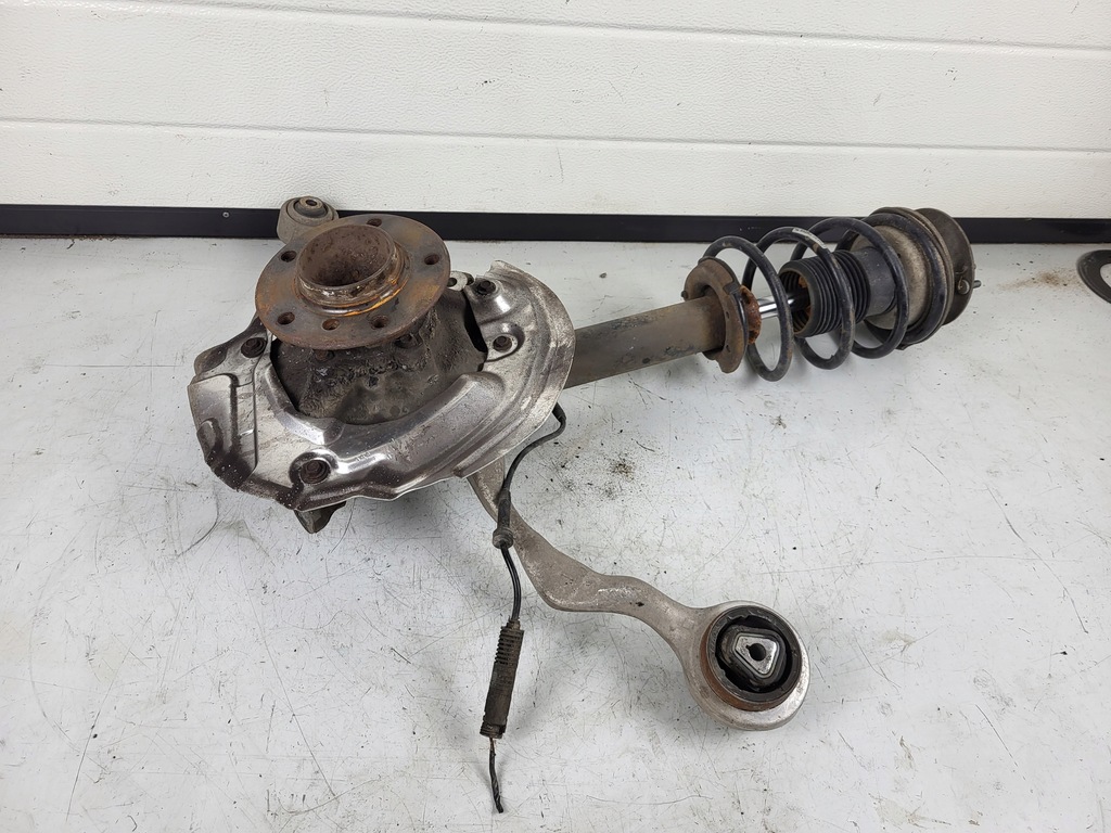 фото №9, Bmw e90 e91 05r 320 2.0 d поворотний кулак права важіль амортизатор 6764444