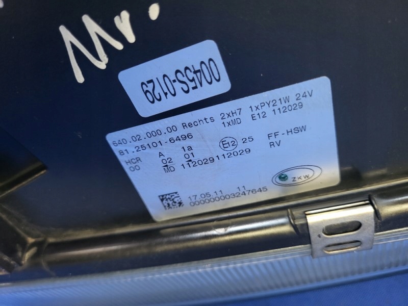 фото №6, Лампа правий перед man tgs