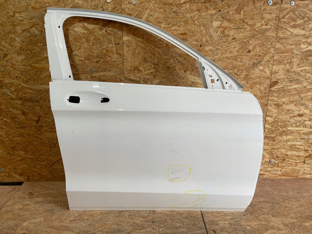 фото №1, Mercedes c klasa 205 двері праве передні 14-