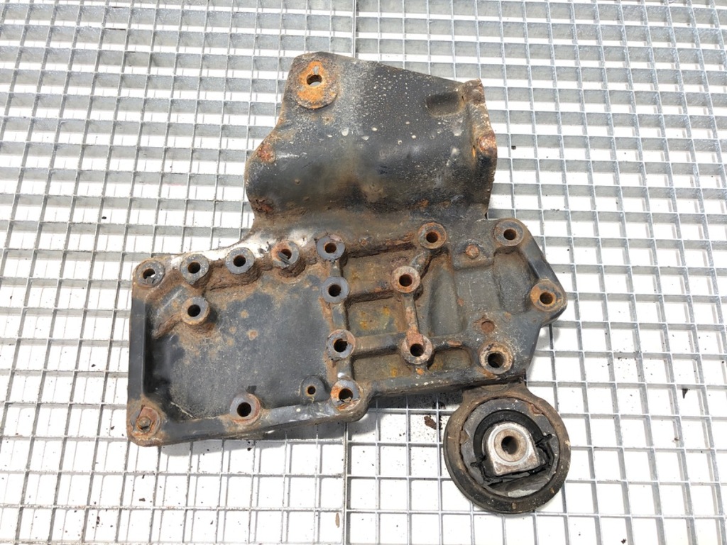 фото №2, Кронштейн кріплення ресора перед renault midlum