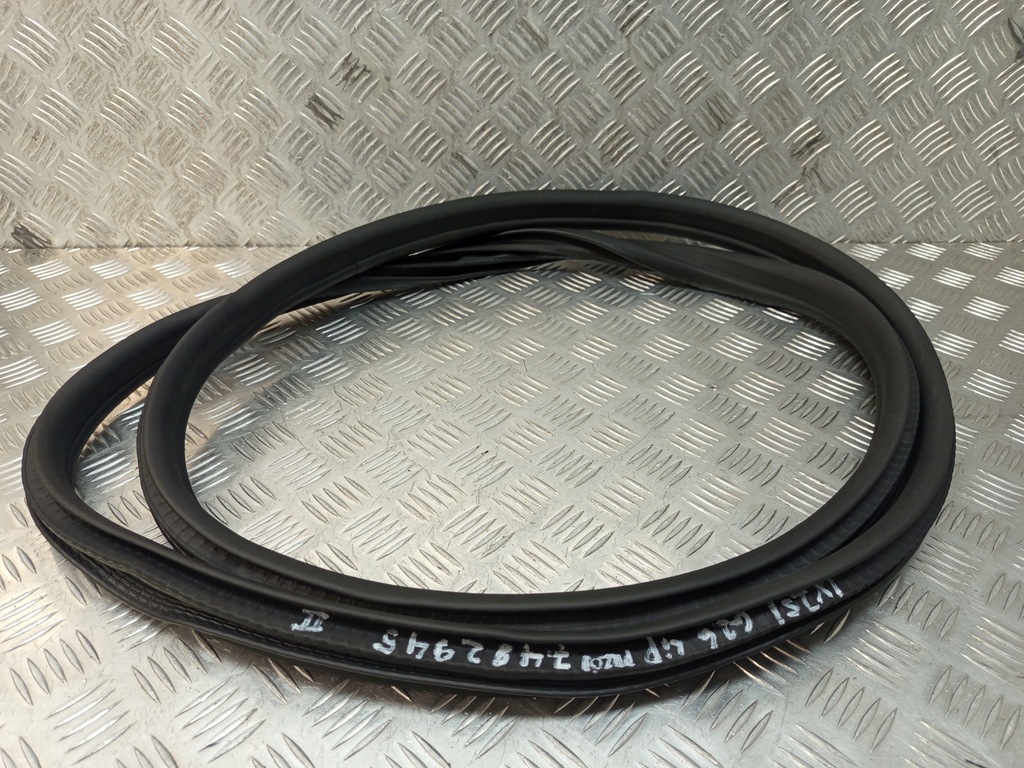 фото №13, Bmw i4 g26 прокладка дверь передних передняя перед 7482945