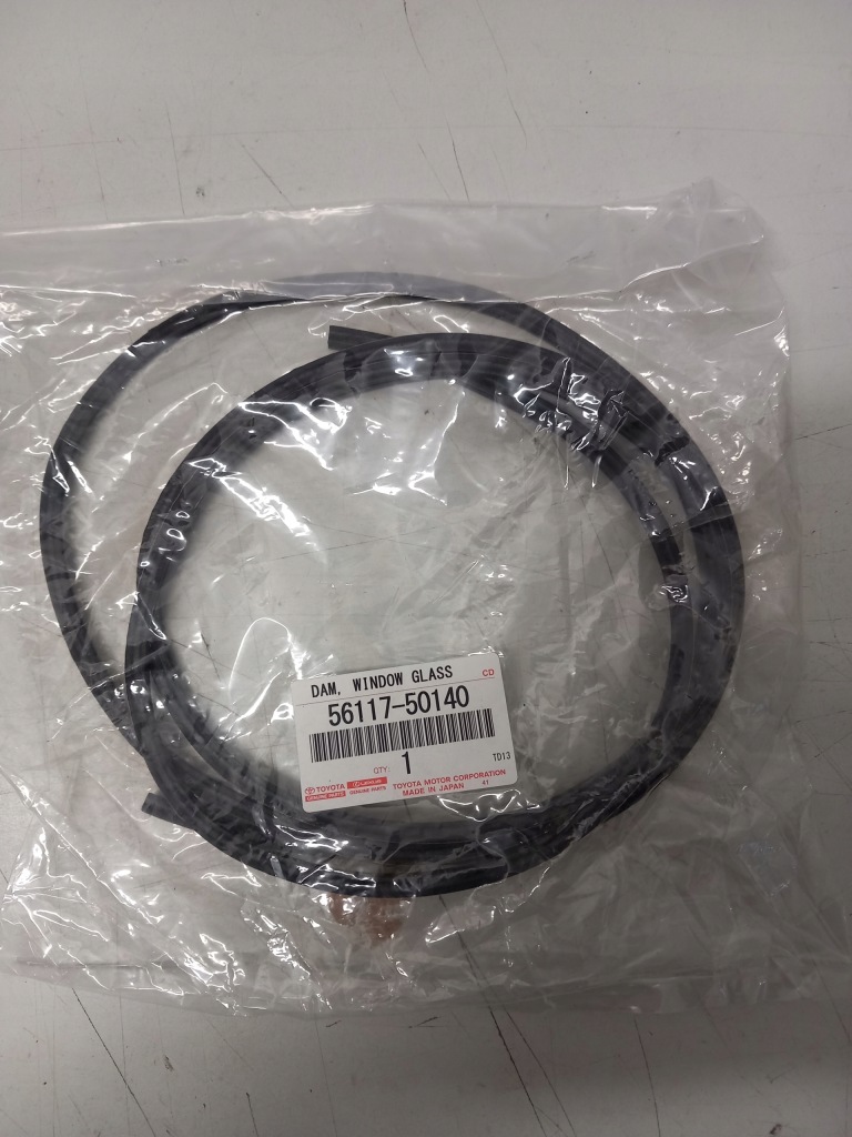 фото №1, Прокладка скло задня toyota оригінальний номер 56117-50140