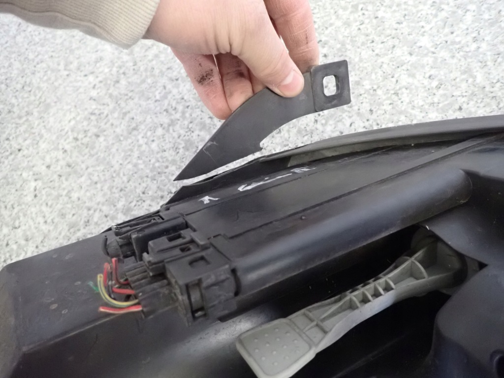 фото №9, Mitsubishi colt 03-08 фара правий лампа перед