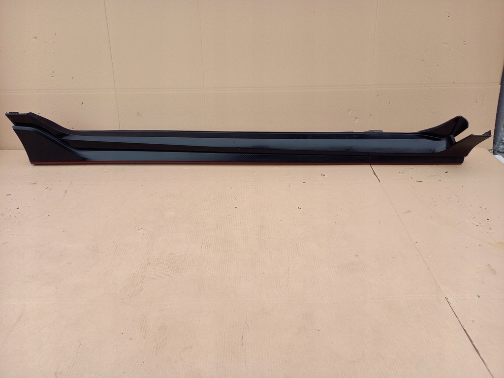 фото №1, Honda civic x type r s молдинг порог правая ory!