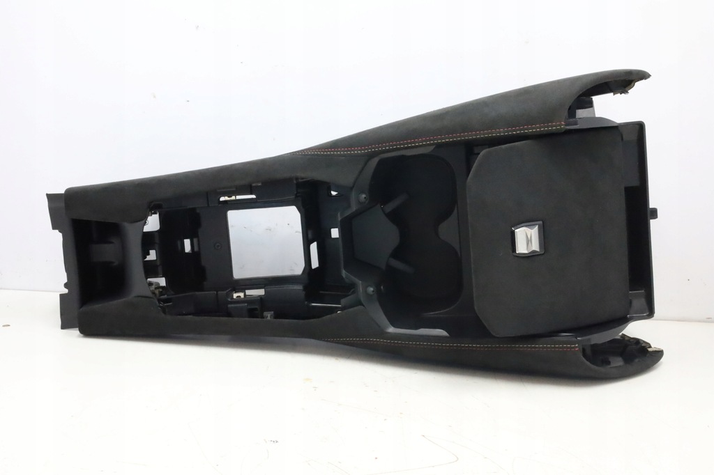 фото №6, Сиденья заднее сиденье середина салон citroen ds4 2022r performance line