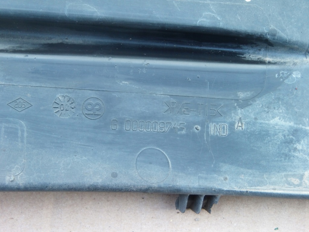 фото №3, Молдинг бампера правый перед renault laguna ii