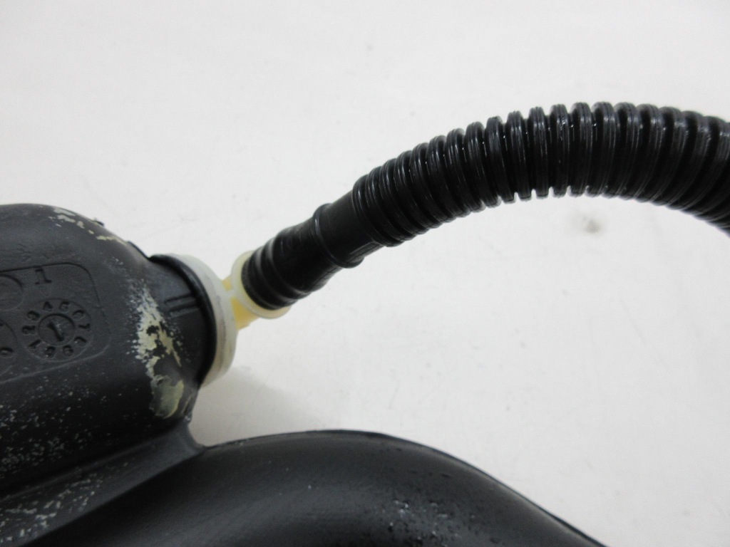 фото №7, Opel corsa d 1.2 3d заливна горловина пального