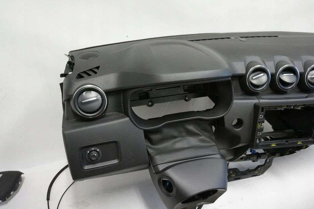 фото №6, Приборная панель консоль подушки безопасности подушка безопасности ремни dacia duster ii 4x4 оригинал