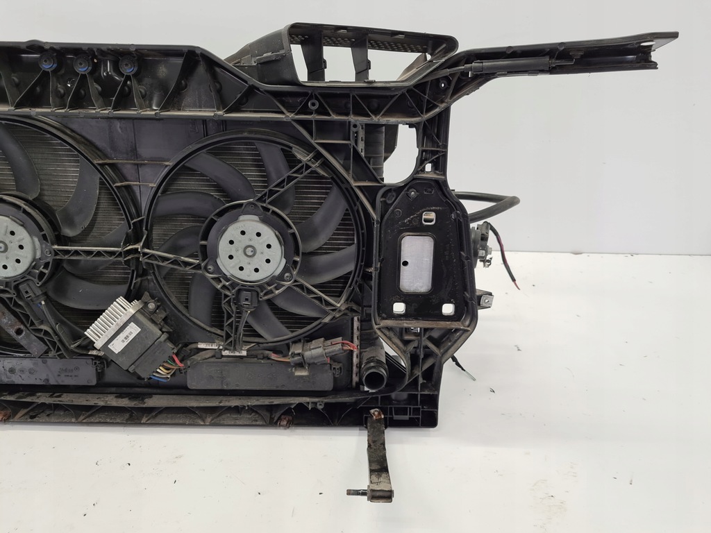 фото №6, Audi a4 b8 pas передний усилитель 3.2fsi механическая коробка передач