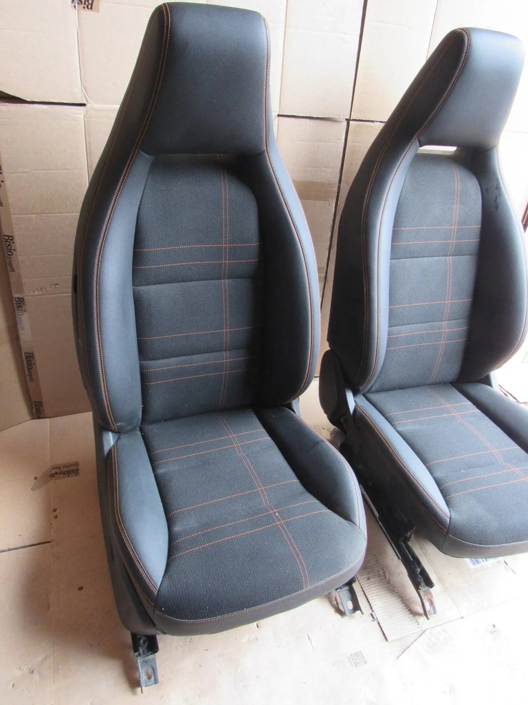 фото №10, Mercedes a w176 176 amg оббивка сидіння сидіння передні заднє сидіння напівшкіра