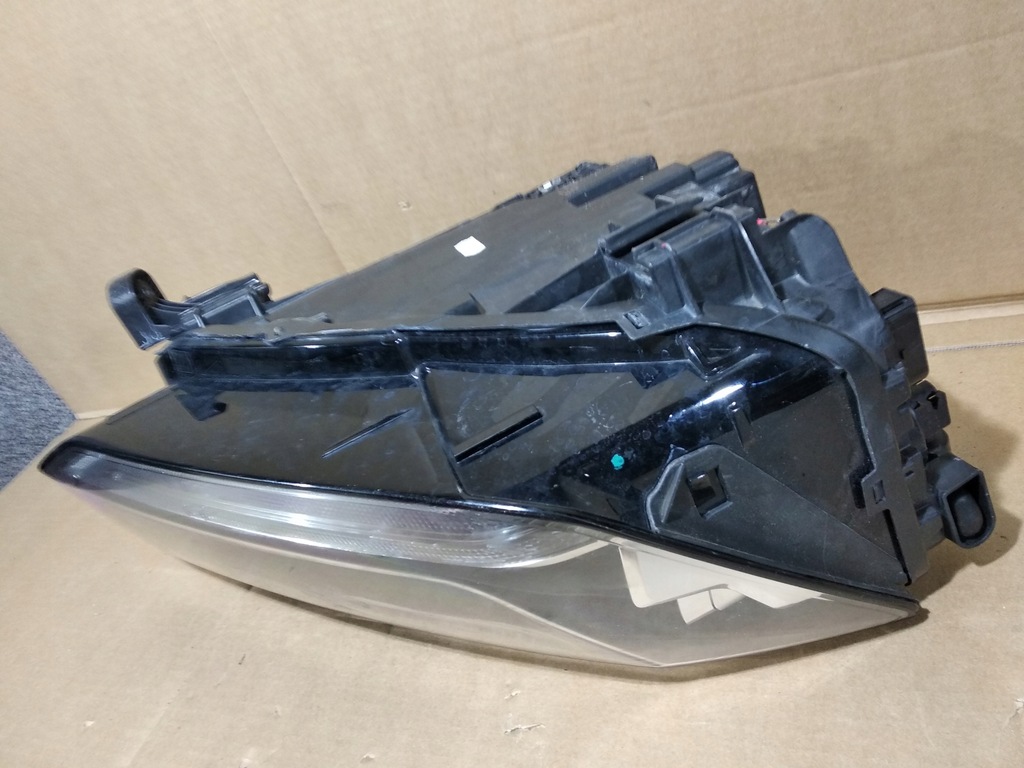 фото №10, Audi q2 81a лампа права передня перед