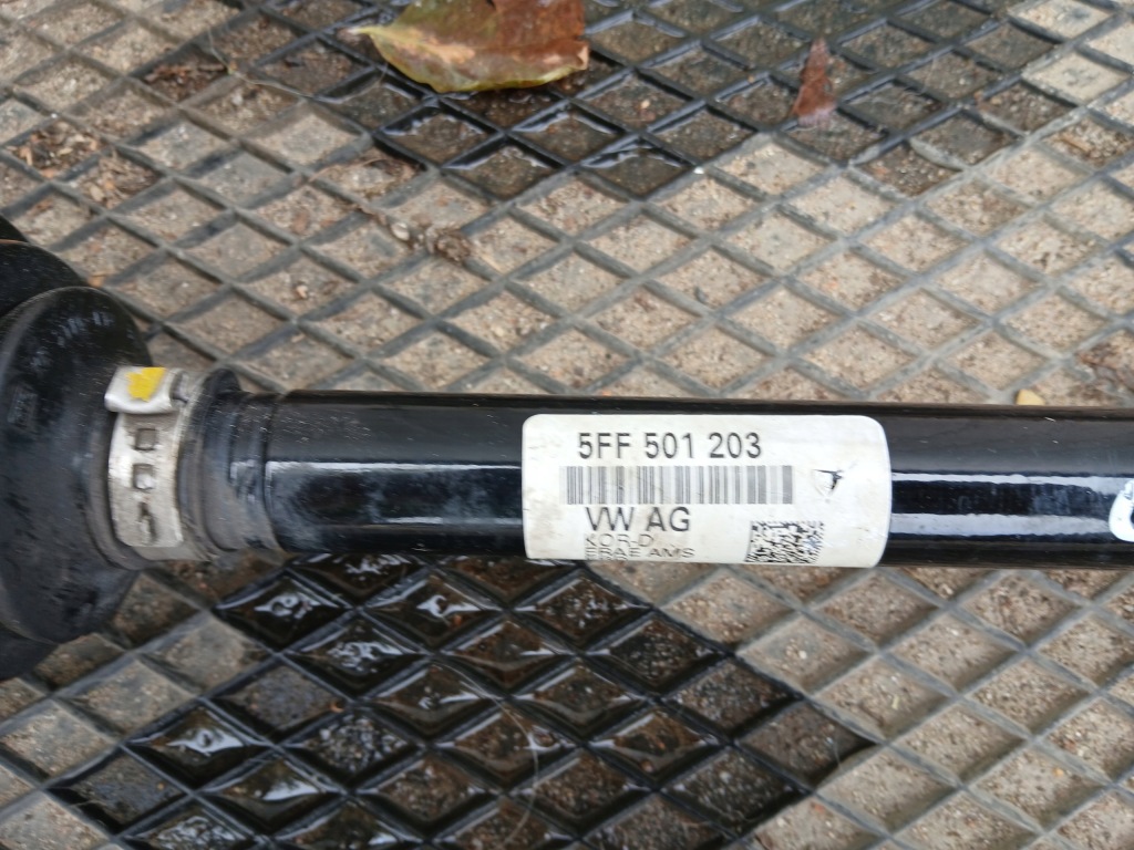 Приводной вал правая перед cupra formentor 5ff501203 Оригинал