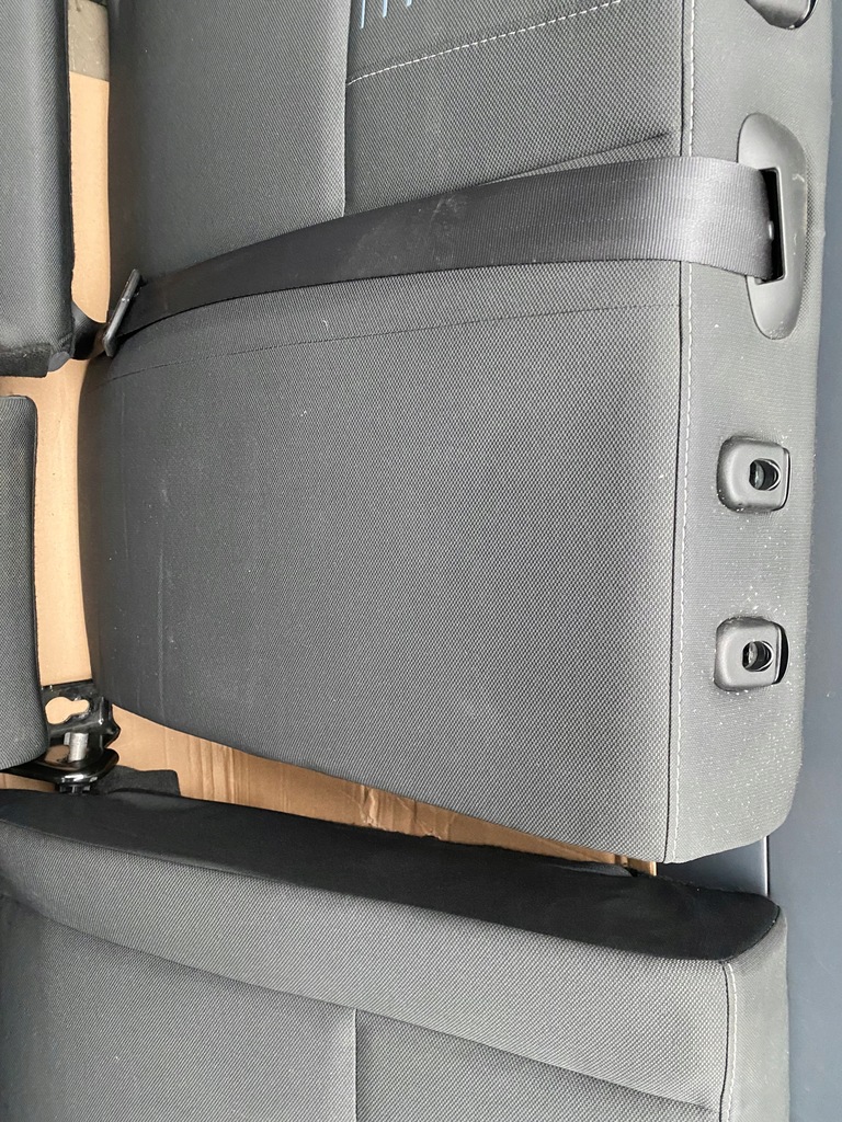 фото №10, Renault megane iii hb сидіння задні ремені