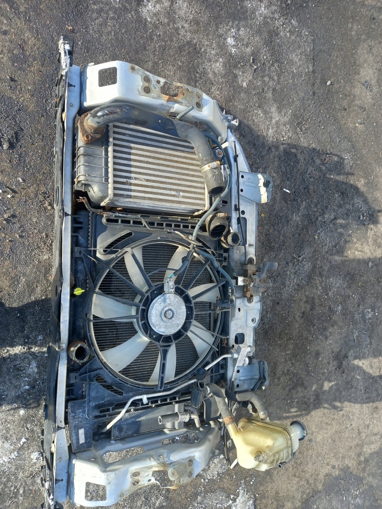 фото №5, Pas передний комплект радиатор toyota yaris ii 1.4