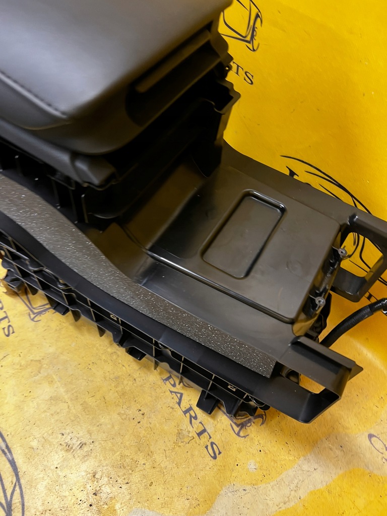 фото №7, Підлокітник бардачок тунель середнього lexus rx 450h iii 3