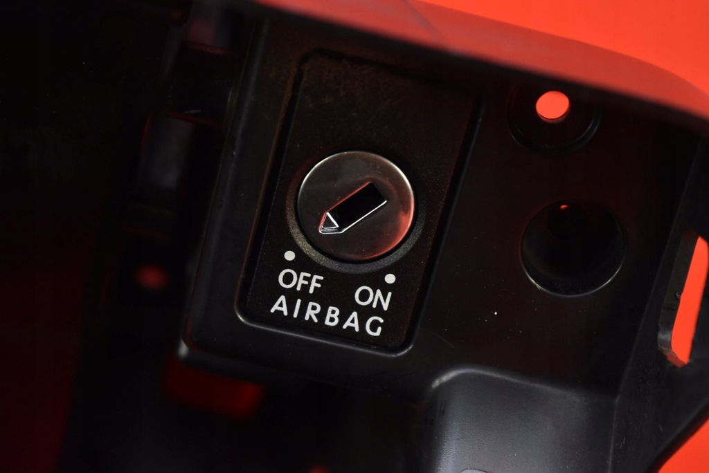 фото №10, Бардачок пассажира volkswagen оригинальный номер 3c1857101