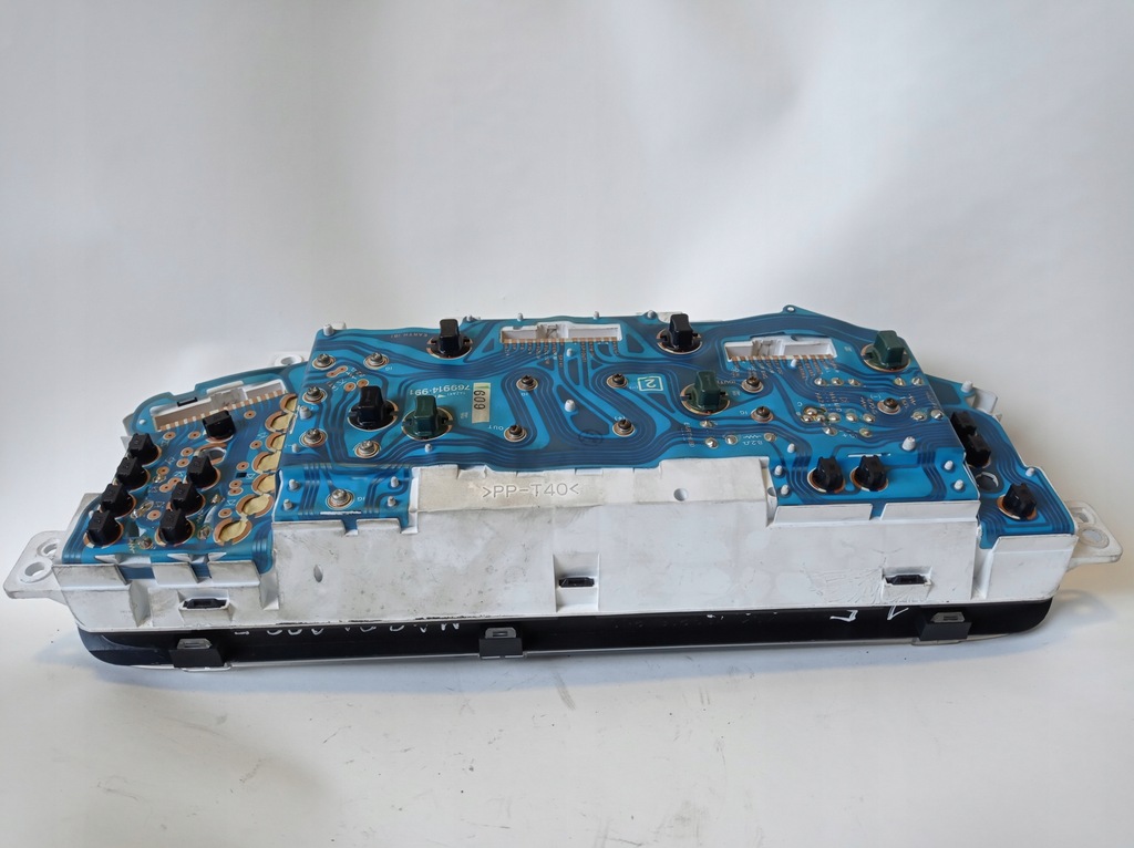 фото №11, Счетчик приборы mazda 323f 1.5 bc6b55430