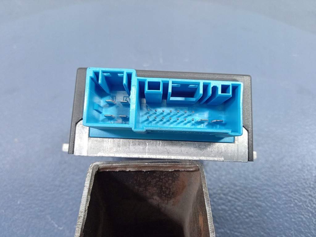 фото №5, Bmw x6 hybrid e72 блок управления насоса топлива 7262145