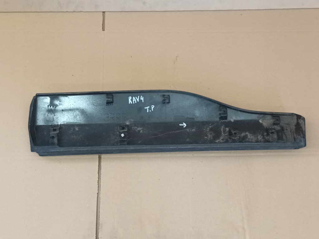 фото №6, Молдинг na дверь правый задняя toyota rav4 v задняя правая