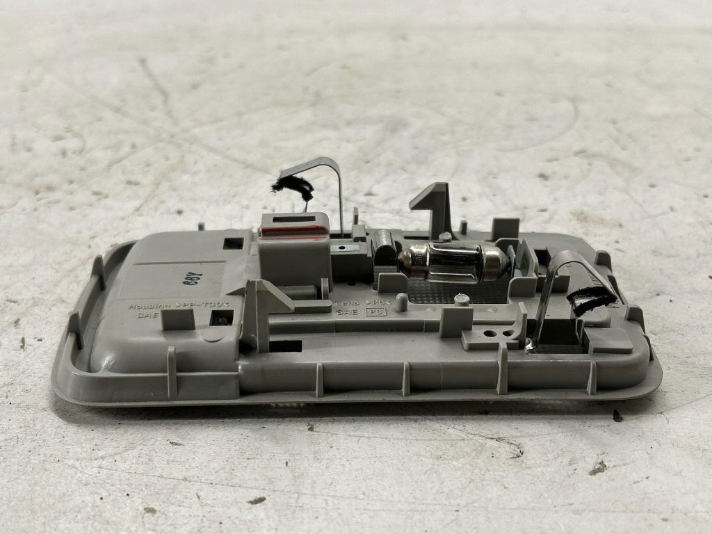 Лампа обшивки потолка задняя nissan rogue 264103na0a Недорого