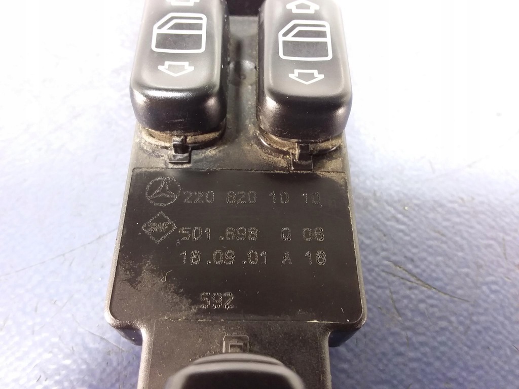 фото №6, Mercedes s w220 панель вікон перед лівий 2208201010