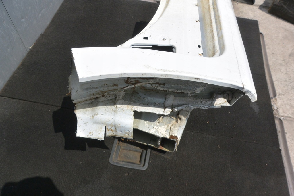 фото №5, Порог обшивка правый задняя berlingo iv rifter combo e