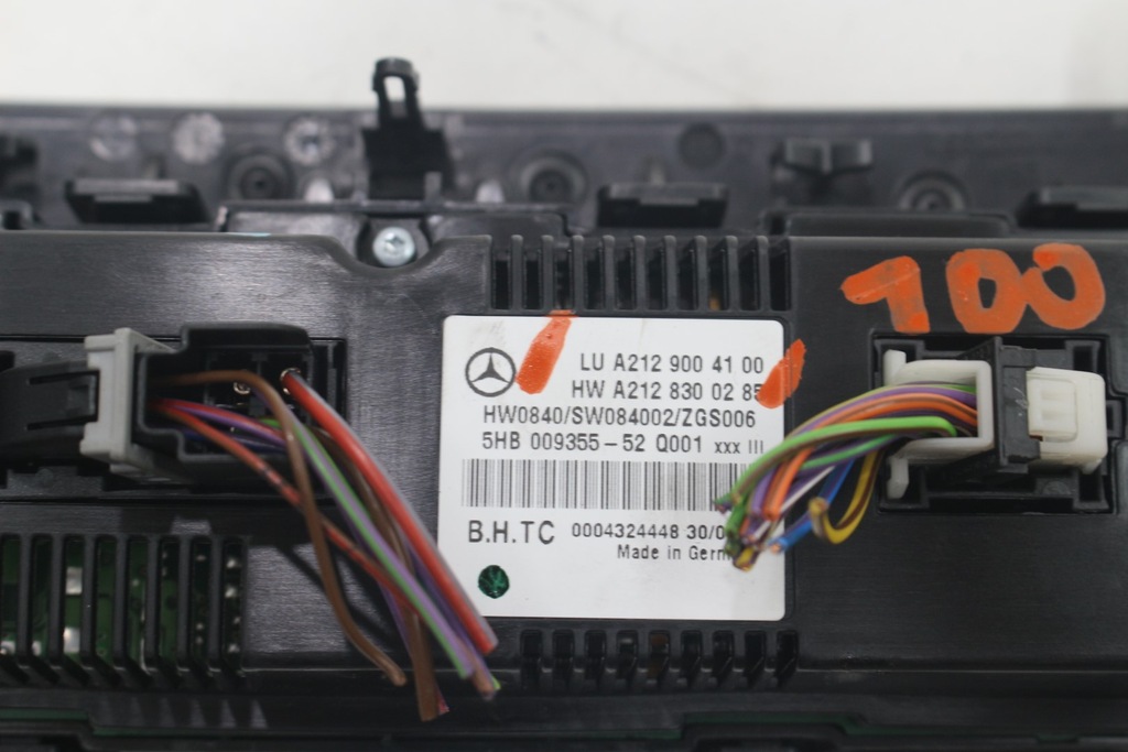 фото №9, Панель кондиціонера a2129004100 mercedes w212