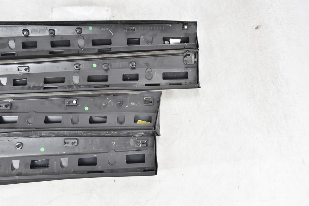 фото №6, Audi q3 молдинг na дверь левая задняя