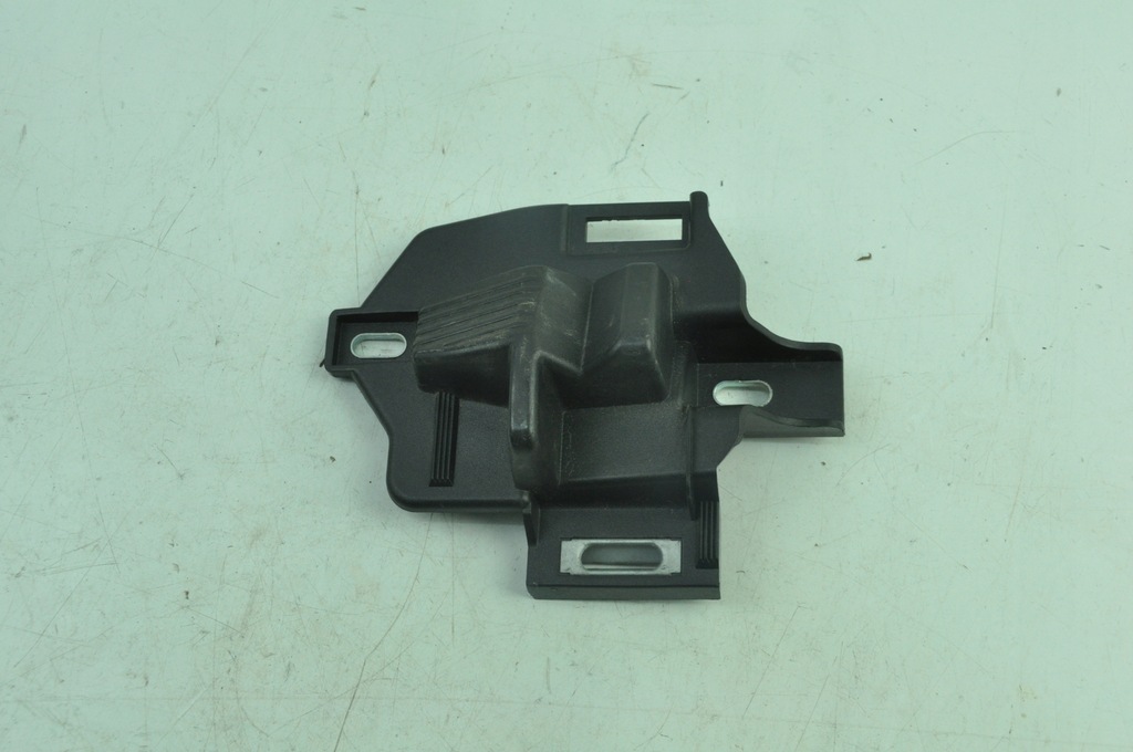 фото №1, Bmw e93 e92 07r кронштейн защита правой 6979426