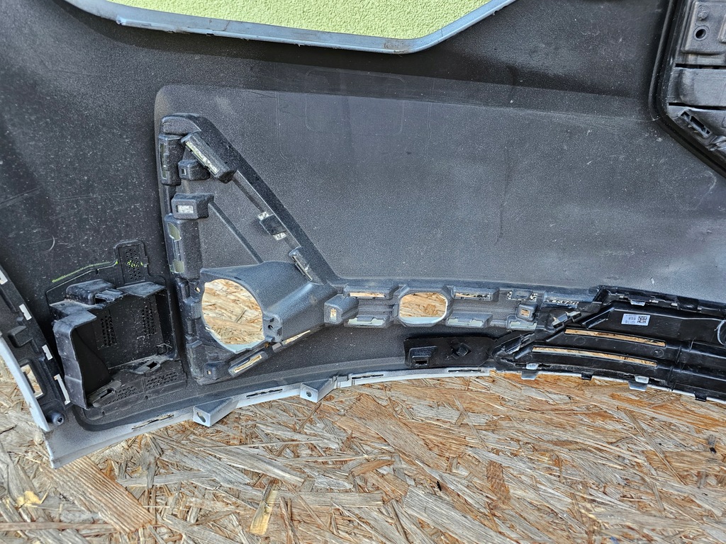 фото №12, Бампер polestar ii 2 20-24 перед передній гарний