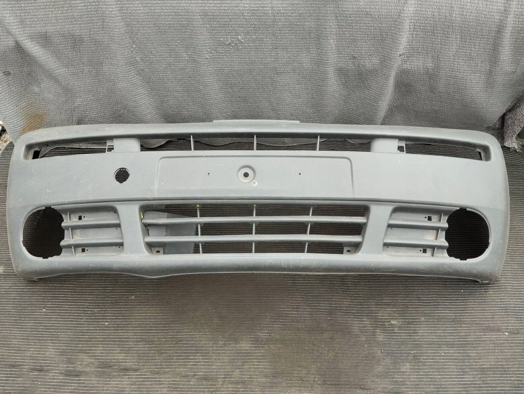 Opel vivaro бампер передній 91165829 перед Оригінал