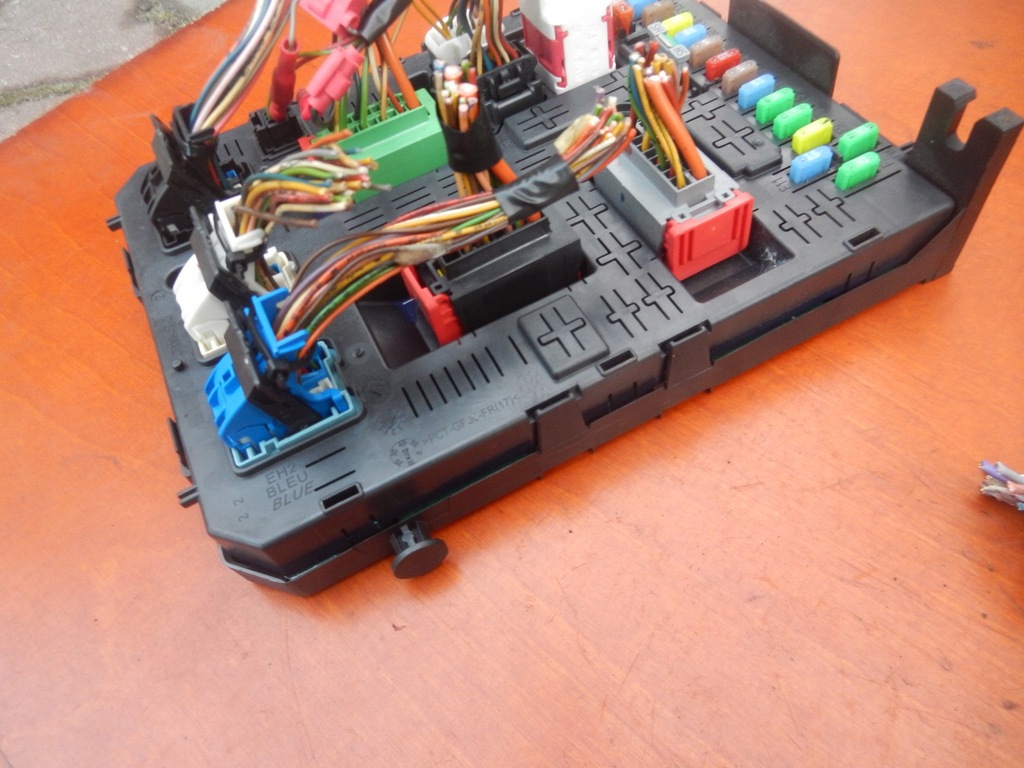 фото №9, Набір стартовий бортовий комп'ютер блок керування peugeot 5008 1.6hdi