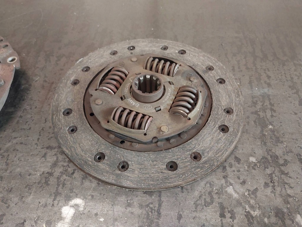 фото №8, Зчеплення / комплект bmw 3 e36 318i m40b18 184e1