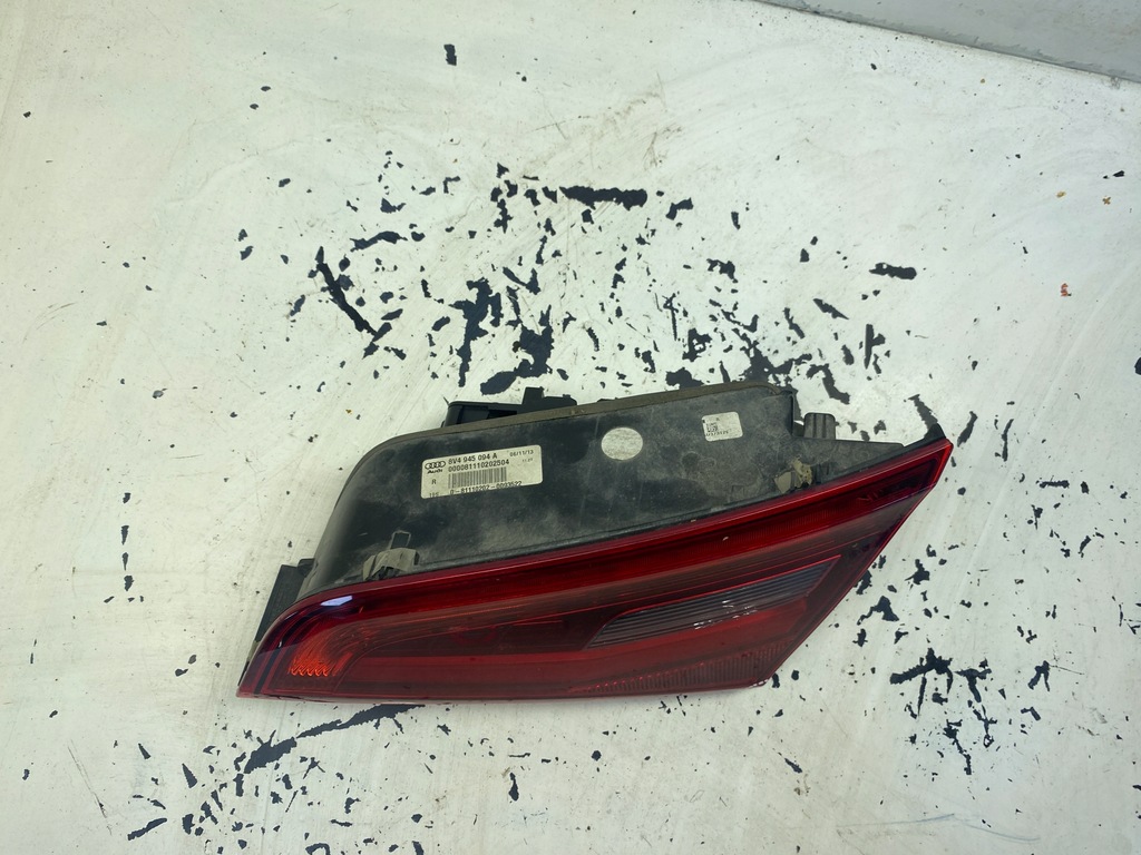 фото №7, Audi a3 8v лампа правый задняя w крышка 8v4945094a