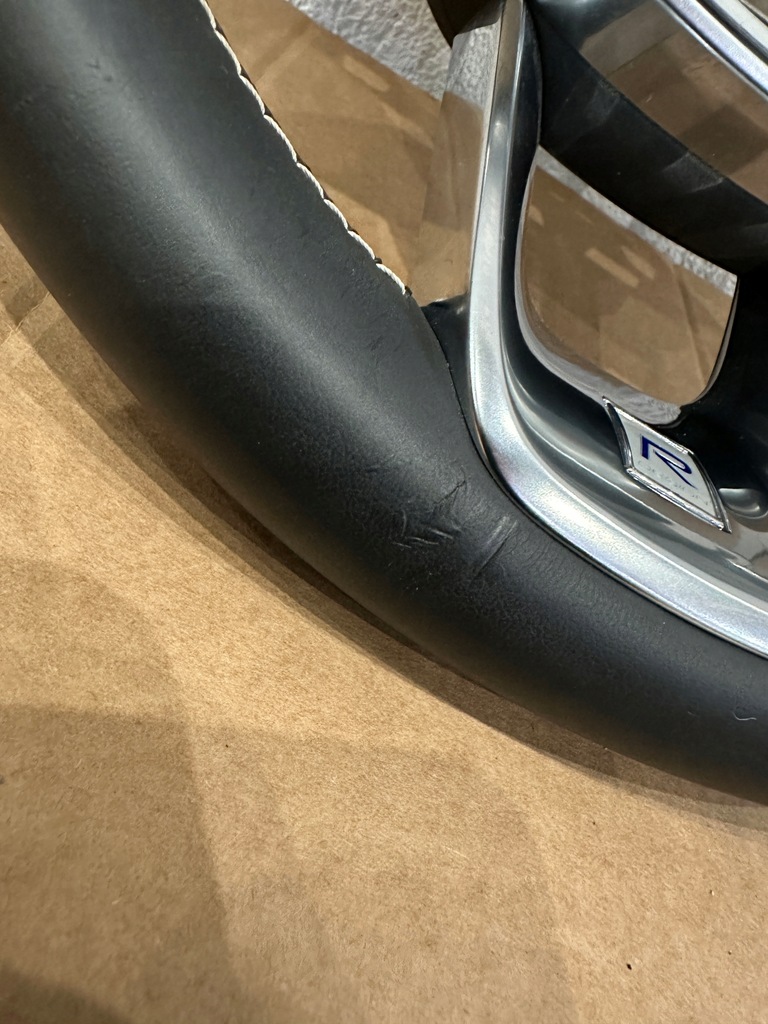 фото №3, Volvo xc40 повітропровід шкіряний r-design