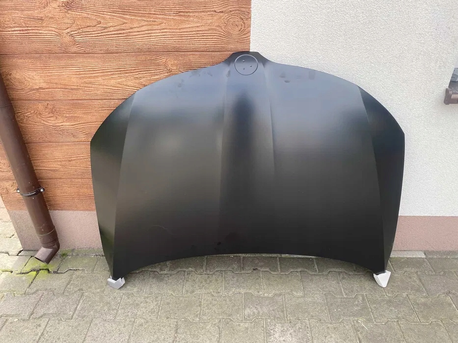 фото №1, Skoda rapid 2012 - капот крышка двигателя nowa