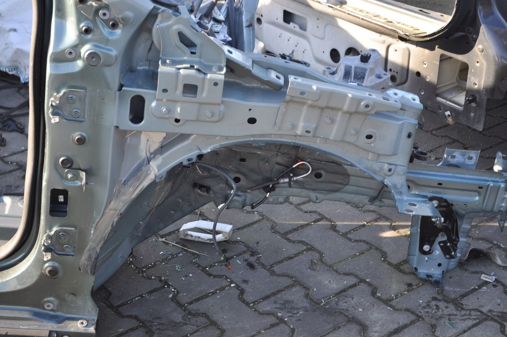 фото №6, Dacia sandero iii 2025r чверть лонжерон правий перед лак tedqk