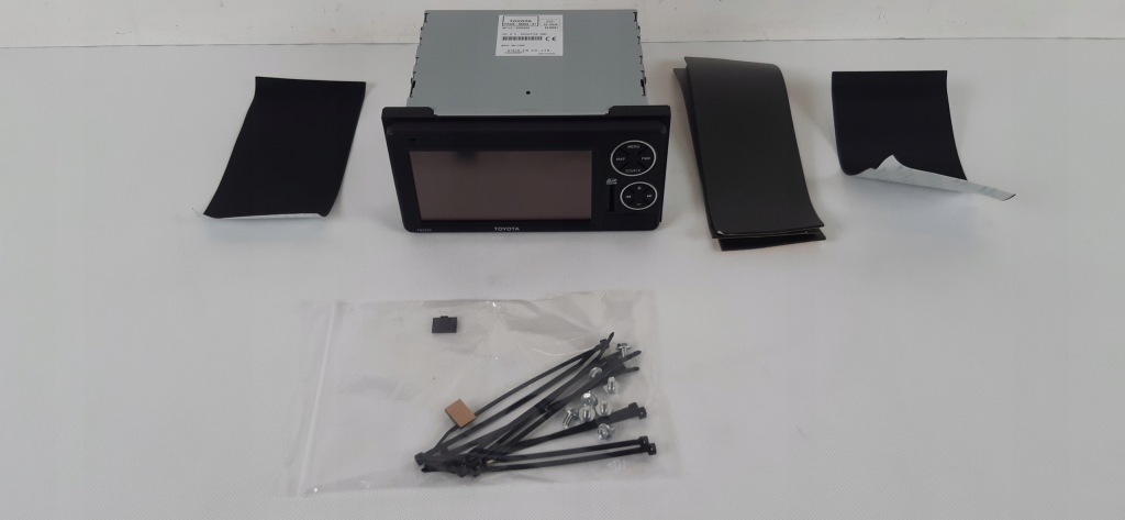 фото №2, Toyota avensis iii t27 auris i радио navi pz445-00334-00