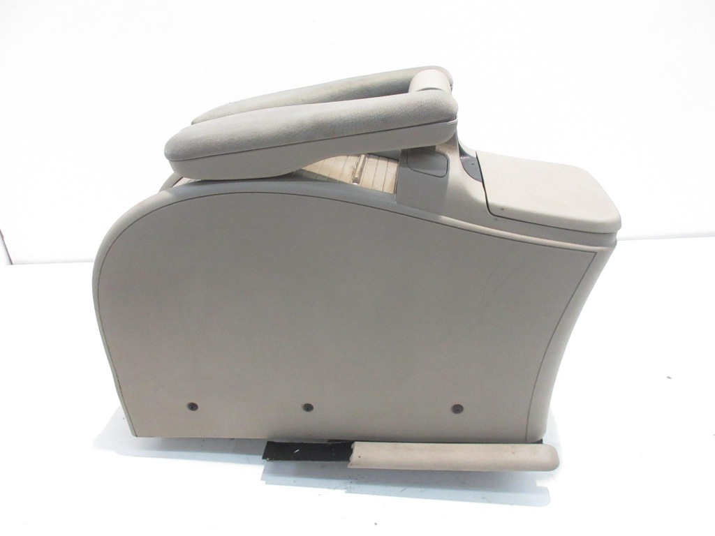 фото №9, Renault scenic ii 1.5 dci 106km k9k 732 подлокотник бардачок