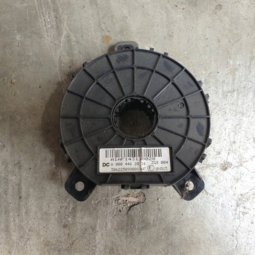 фото №1, Arocs actros mp4 antos atego 3 датчик kąta поворота лента спираль руля