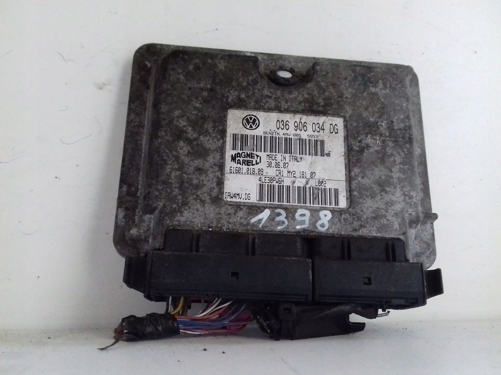 фото №1, Бортовой компьютер 036906034dg 4mv0055953