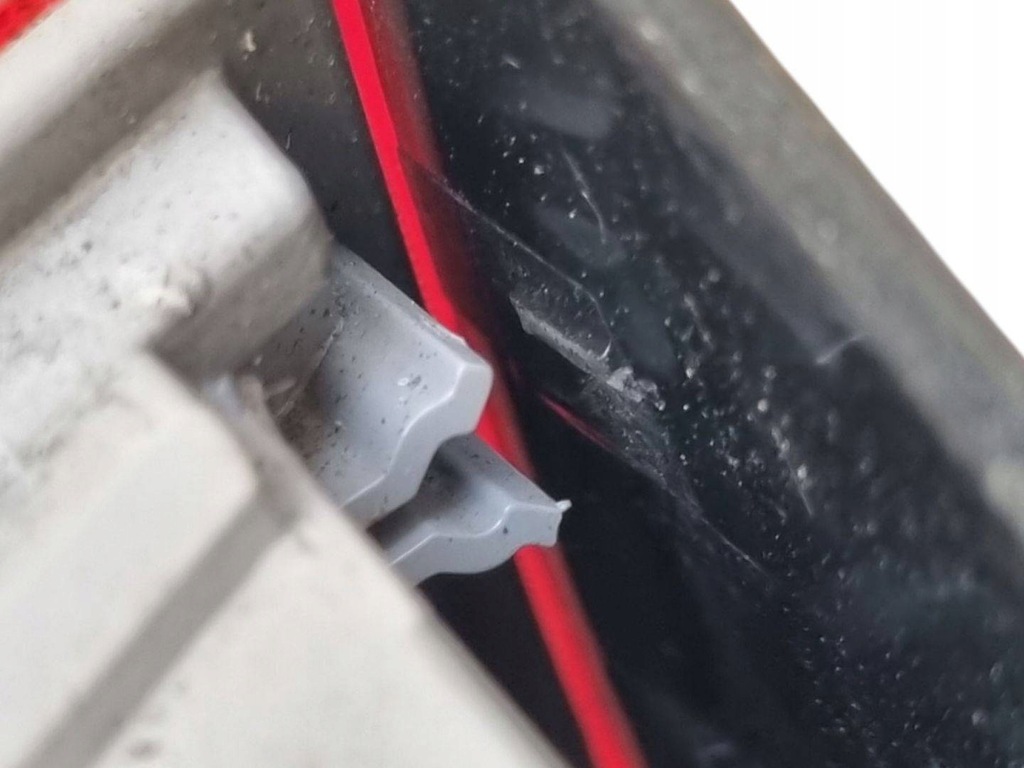 фото №7, Лампа задня права сторона skoda rapid 2014 5jh945112