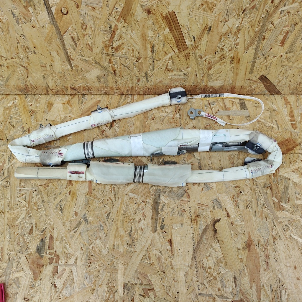 фото №1, Шторка безпеки повітряна права renault kadjar 630778100