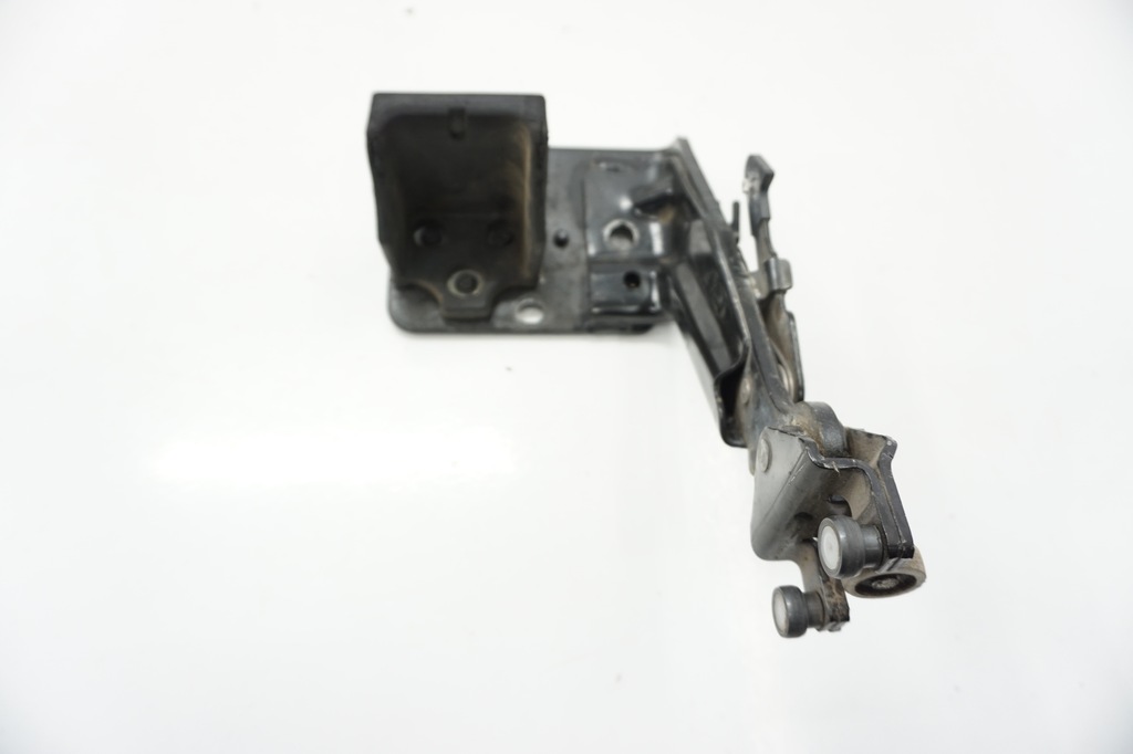 фото №1, Renault master iii підрамник двері бокових 74596469r