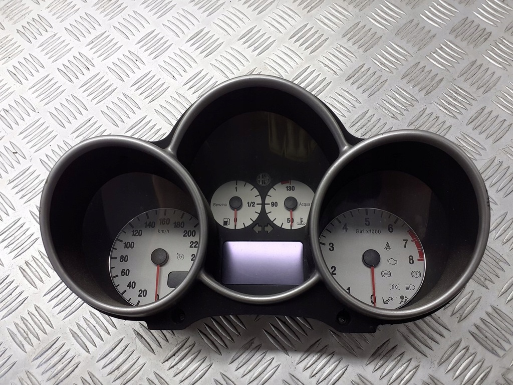 фото №1, Лічильник прилади alfa romeo 147 1.6 735374402