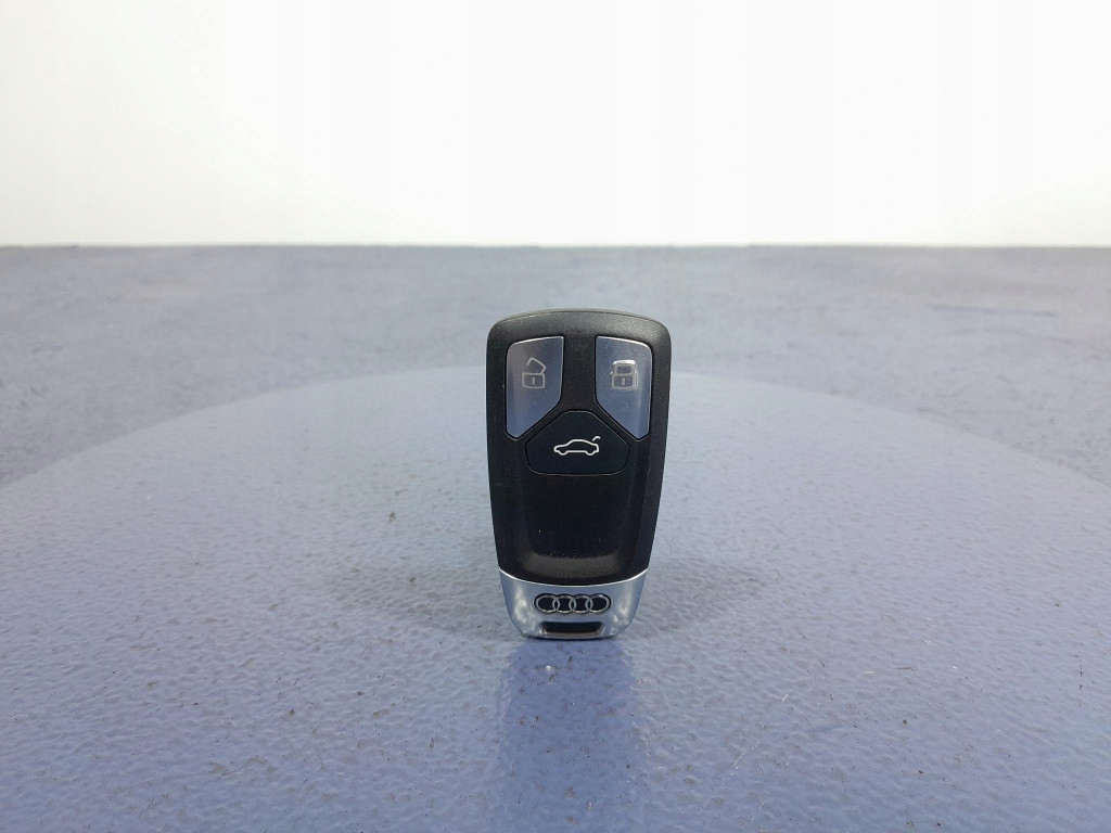 фото №1, Audi q7 ii 4m ключ pilot 4m0959754t