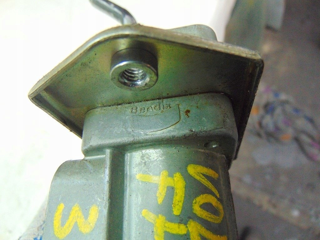 Volvo fh12 380km 95r клапан тормоза 1628145 Киев