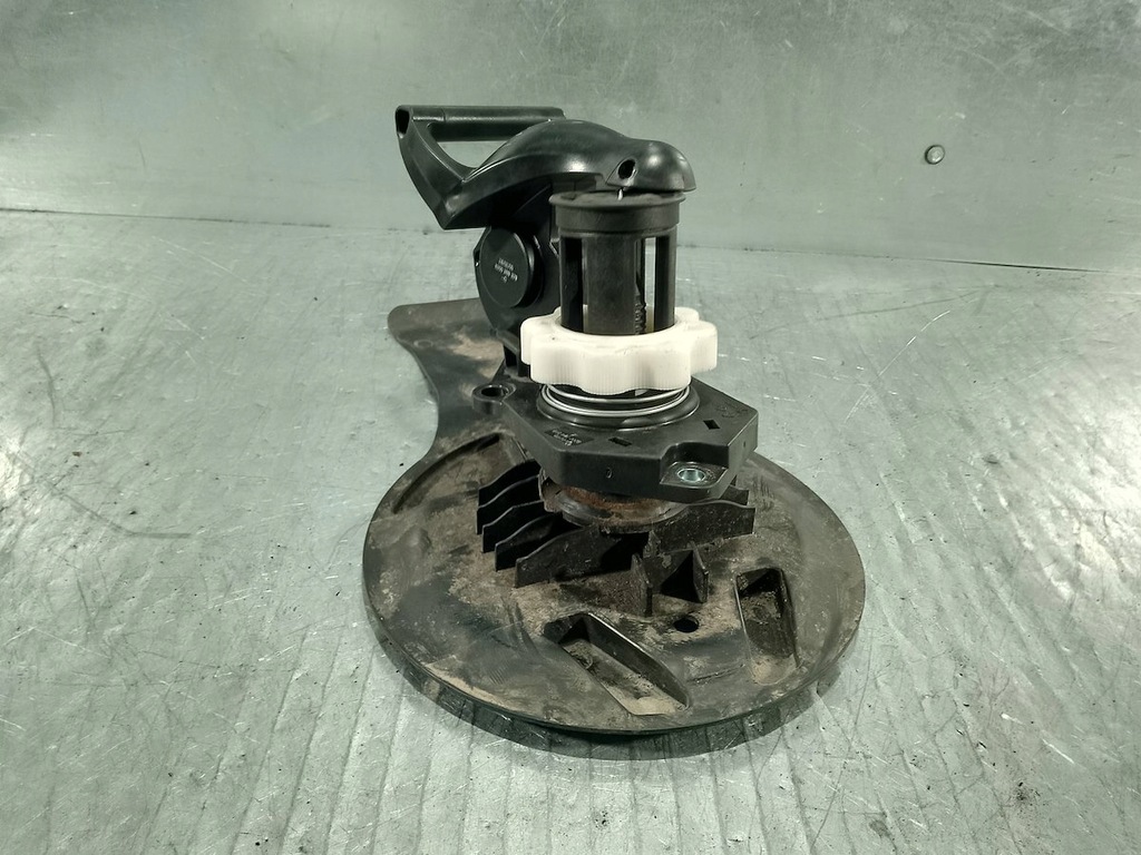 фото №3, Підйомник кронштейн колеса запасного renault modus 8200367262-a 8200304319