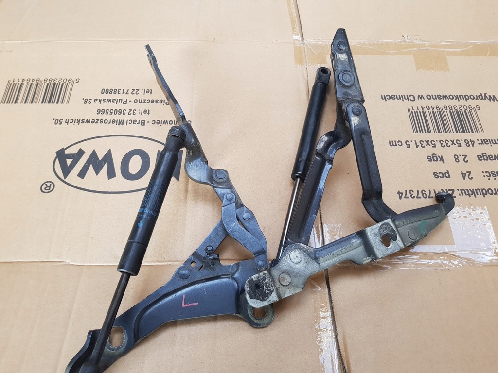 фото №1, Mini r56 петли капот привод чёрные